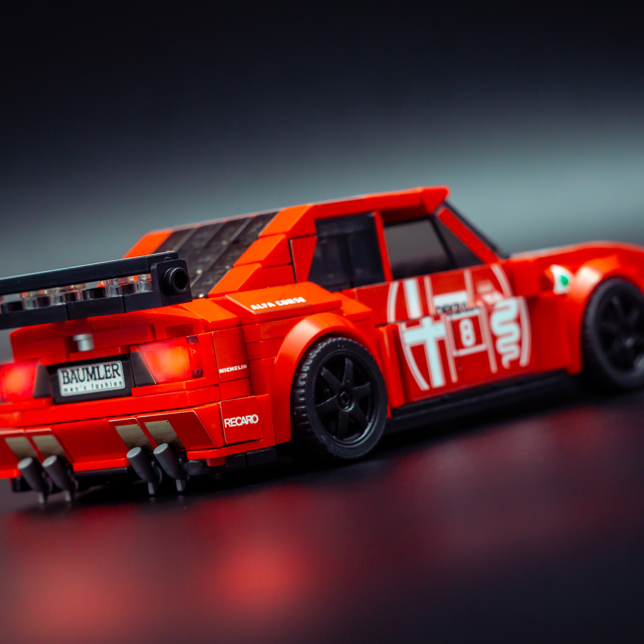 picture of Lego Alfa Romeo 155 rear view