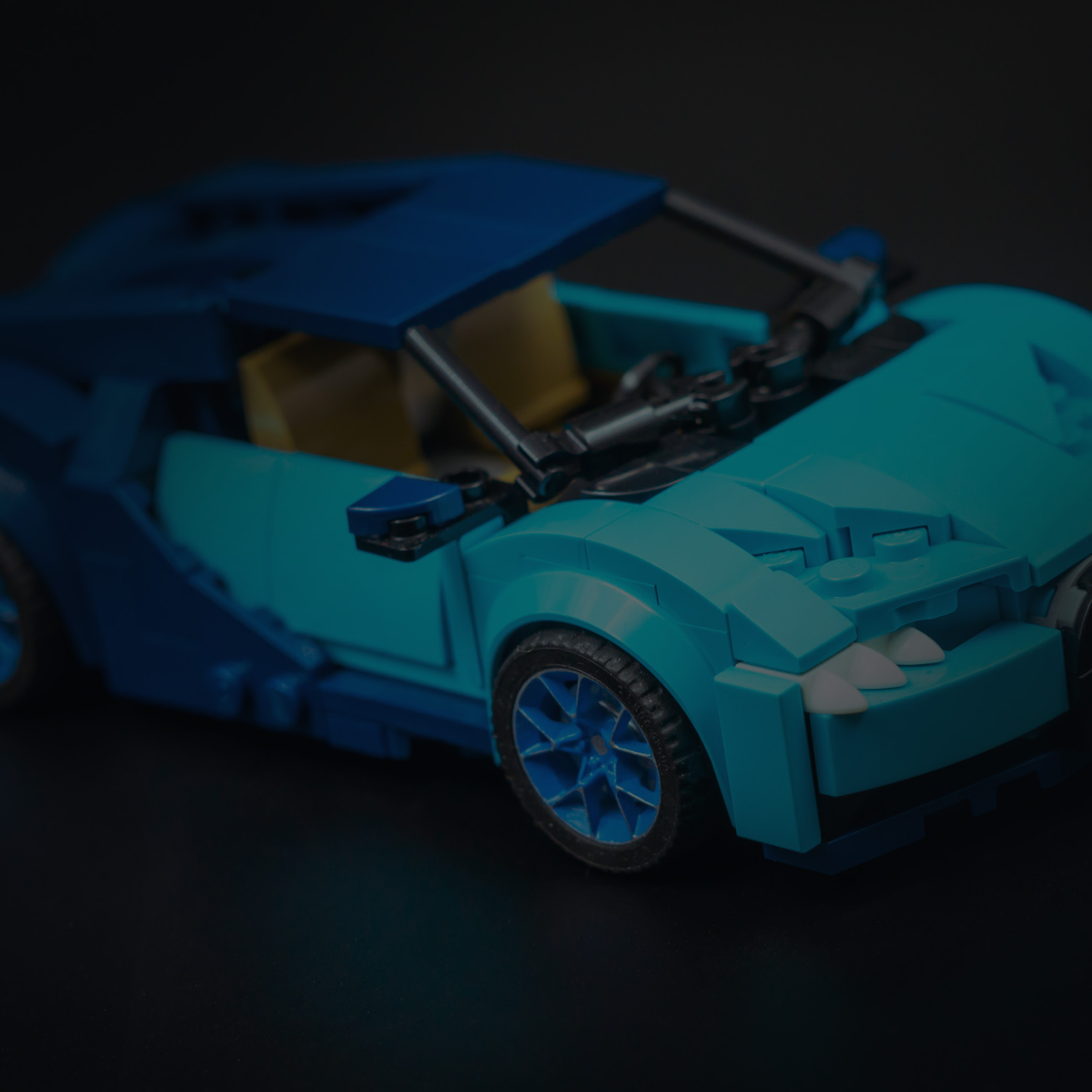 picture of lego Bugatti model
